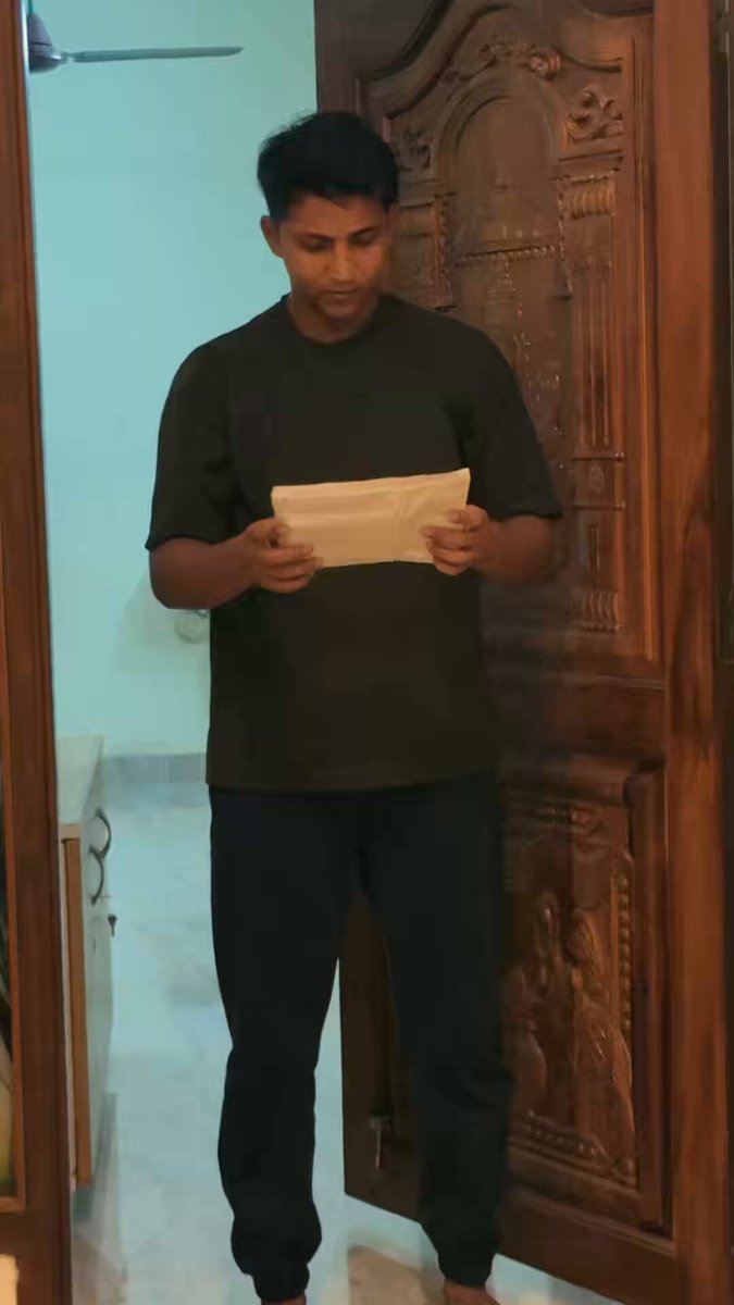 Something arrived at my door step today… Wonder what it might be? Gonna reveal it soon…